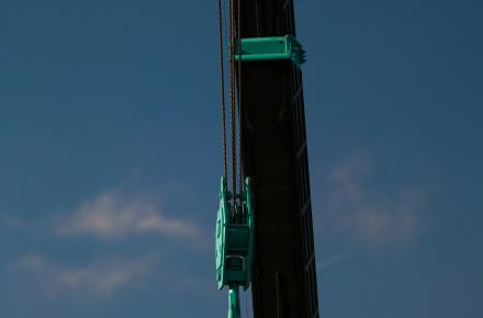 Hiring a mobile crane in Uganda: what to prepare before the crane arrives